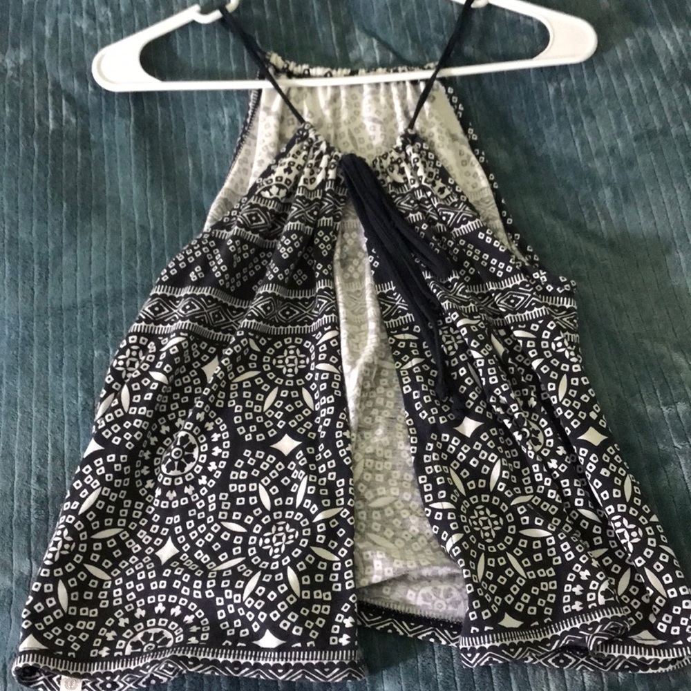 Pattern open back blouse - Picture 2 of 2